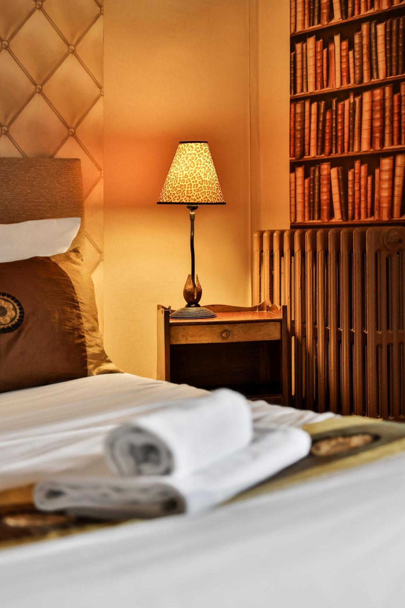 Logis Hotel-restaurant Les Voyageurs La Coquille