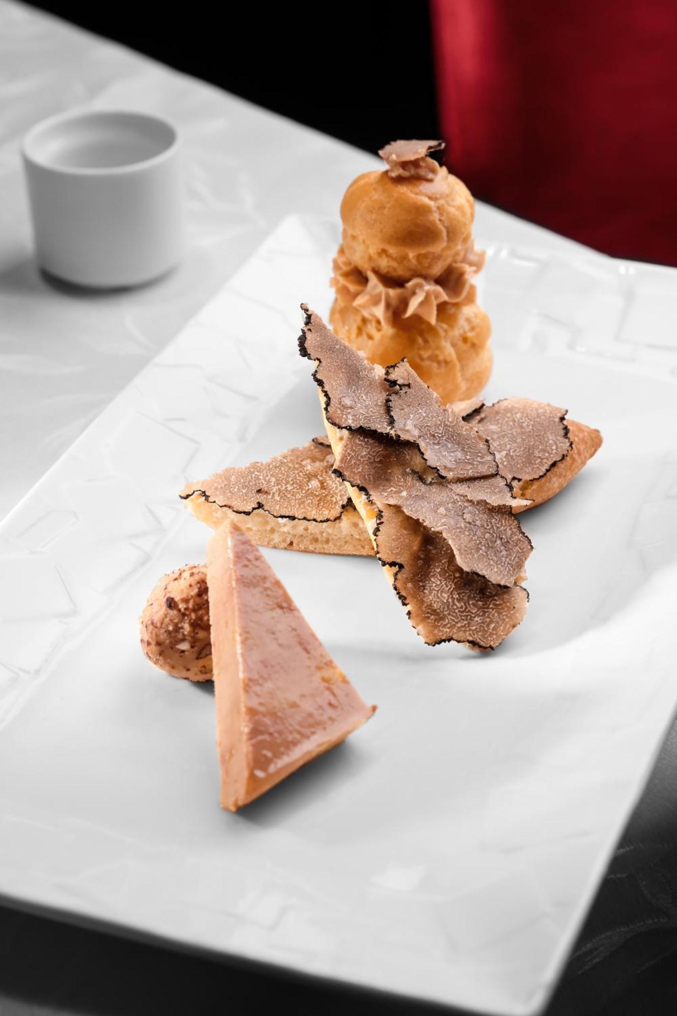 Logis Hotel-restaurant Les Voyageurs