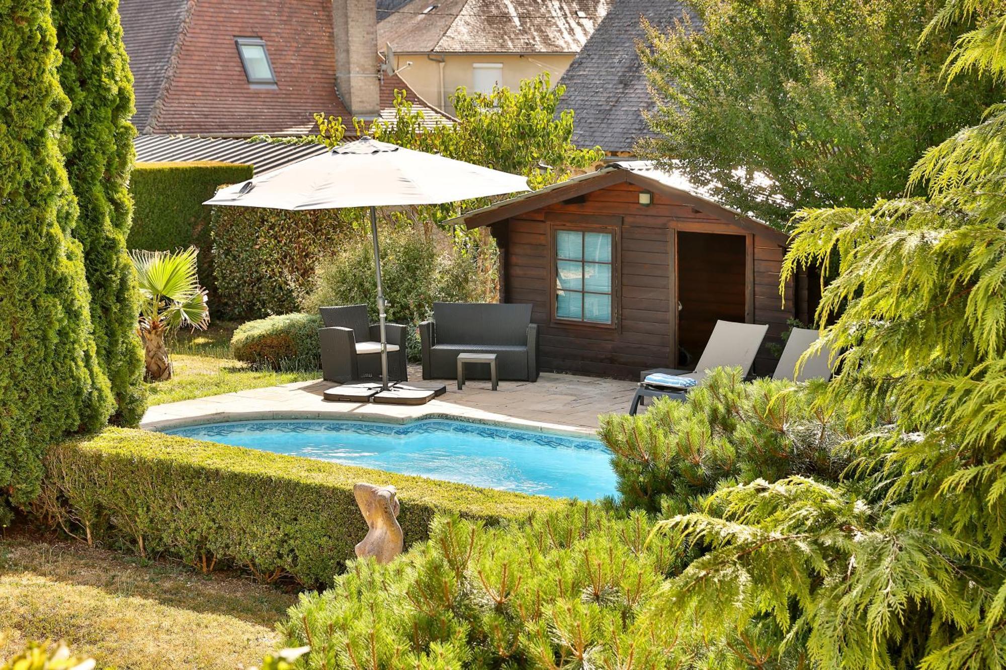 Hotel Logis Hotel-restaurant Les Voyageurs 3*