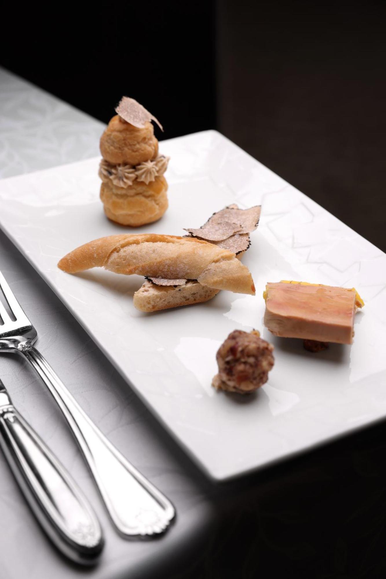 Logis Hotel-restaurant Les Voyageurs 3* La Coquille