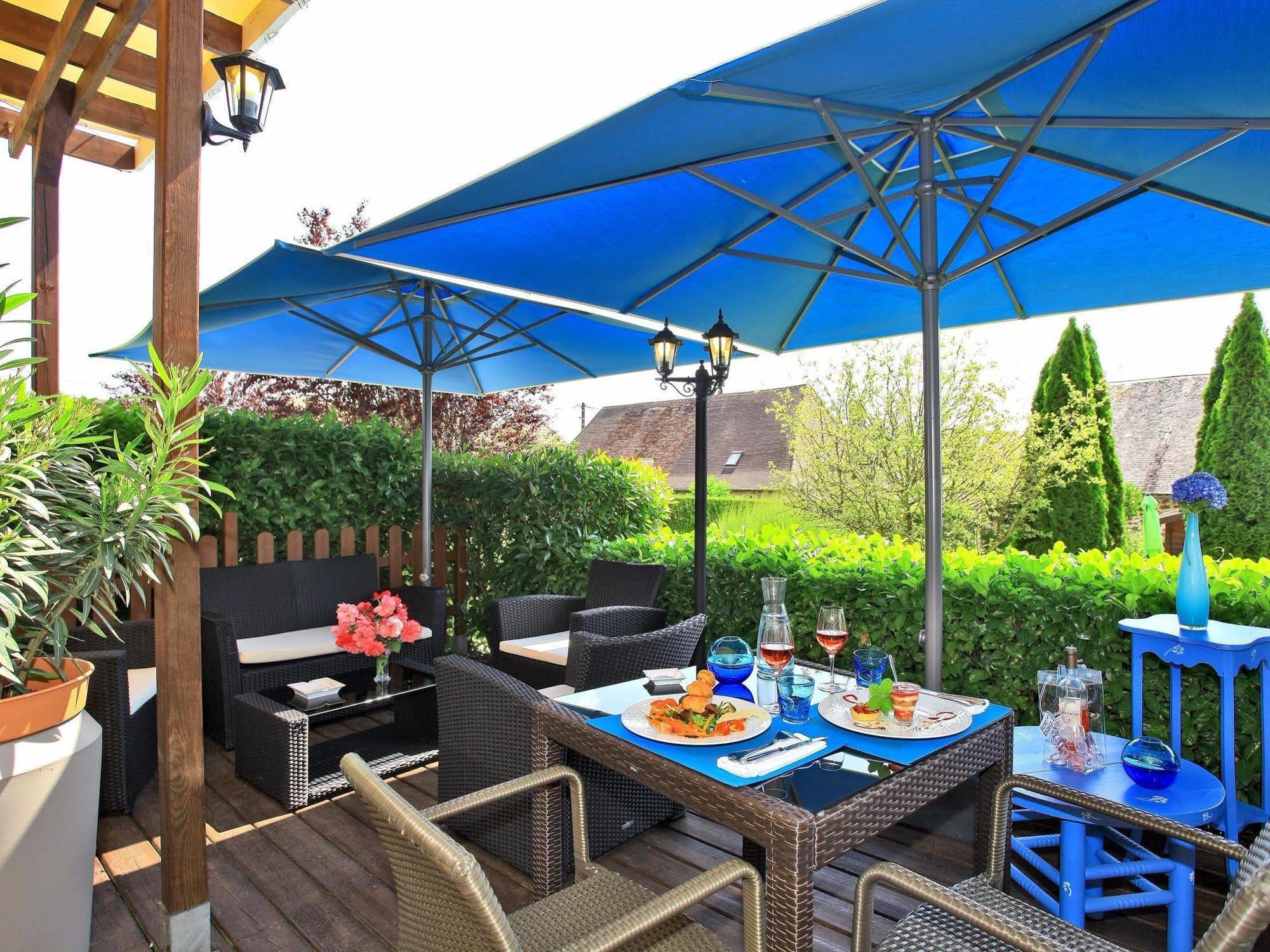 Hotel Logis Les Voyageurs